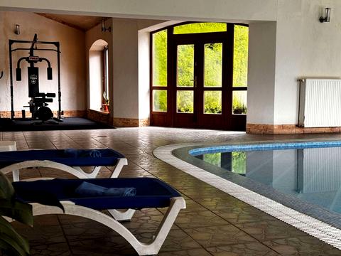 коммерческая по адресу Карпати, 1