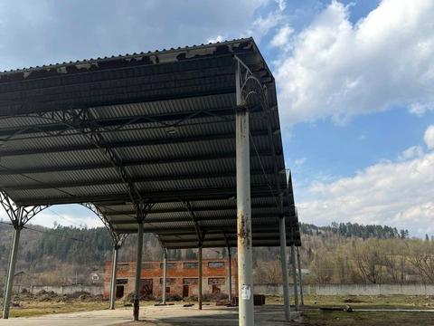 комерційна за адресою 16 - го липня, 11