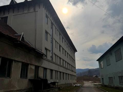 комерційна за адресою 16 - го липня, 11