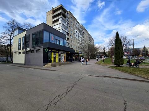 коммерческая по адресу Юности просп., 21