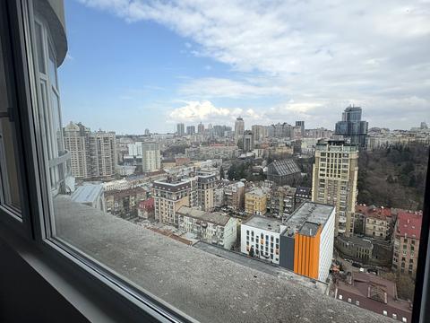 коммерческая по адресу Саксаганского ул., 121