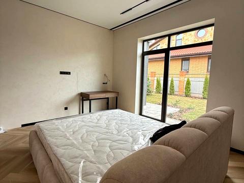 дом по адресу Киев, Центральная ул.