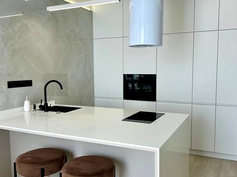 квартира по адресу Салютная ул., (Будинок 02301-02303)