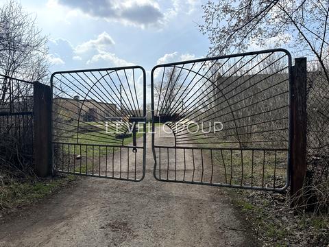 комерційна за адресою Покровська, 31