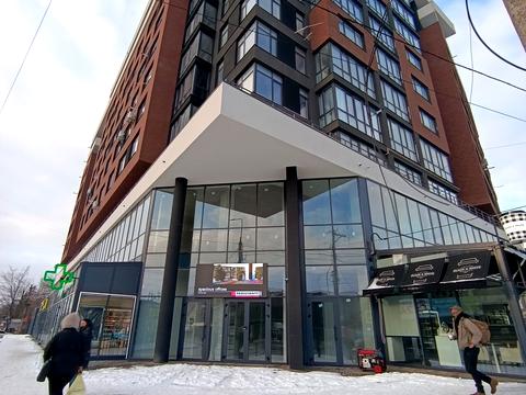 комерційна за адресою Торговиця вул., (Будинок)