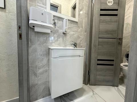 комерційна за адресою Свободи вул., 20/3