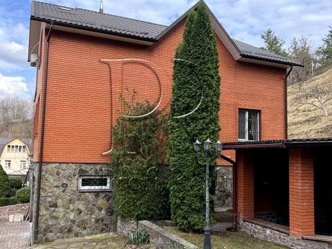 будинок за адресою Суворова вул.