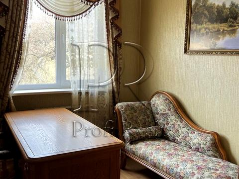 будинок за адресою Суворова вул.