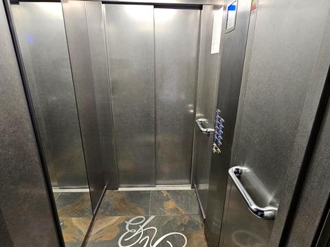 квартира за адресою Остапа Нижанківського вул., 2-Е