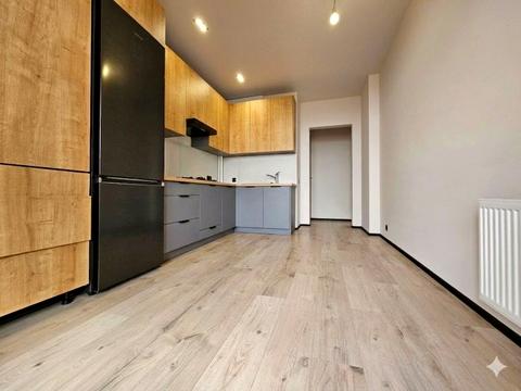 квартира за адресою Остапа Нижанківського вул., 2-Е