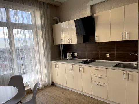 квартира за адресою Чехова вул., 1