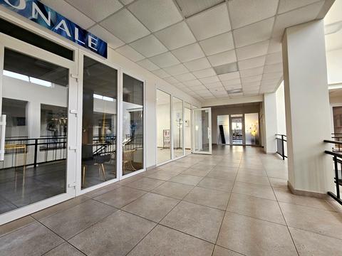 комерційна за адресою Зелена вул., 23т