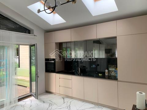 будинок за адресою Погорілка