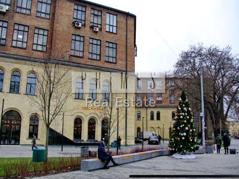 коммерческая по адресу Князей Острожских ул. (Московська), 8