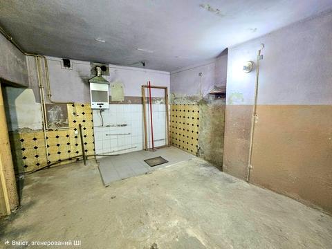 комерційна за адресою Євгена Олесницького вул., 1