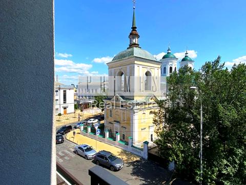 комерційна за адресою Київ, Покровська вул., 9А