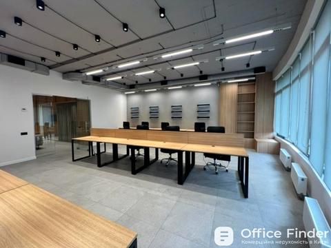 коммерческая по адресу Кловский спуск, 7a