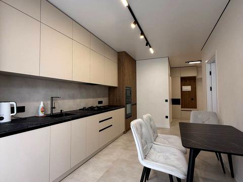 квартира за адресою Височана вул., 18