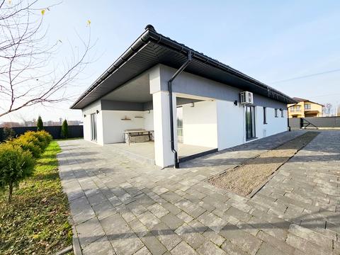 будинок за адресою Богдана Хмельницького