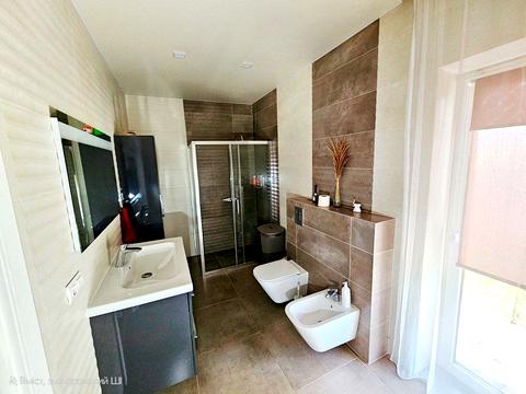 будинок за адресою Богдана Хмельницького