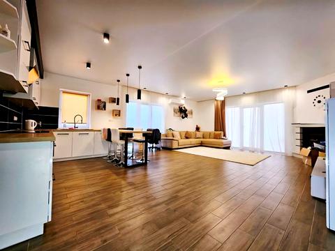 будинок за адресою Богдана Хмельницького