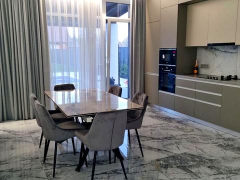 будинок за адресою Садова