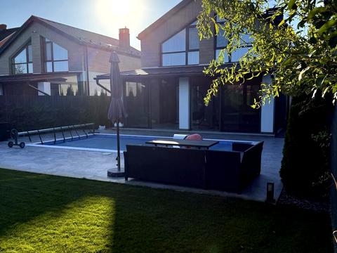 будинок за адресою Садова