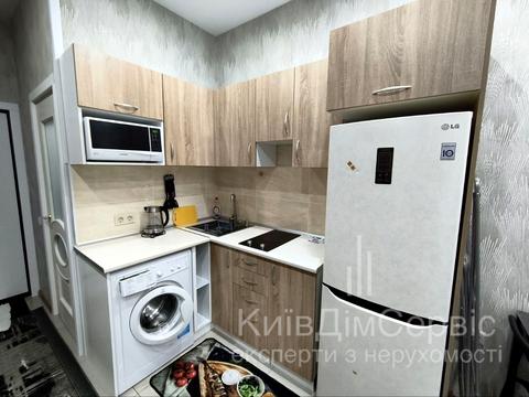 квартира за адресою Ярослава Гашека бульв., 20