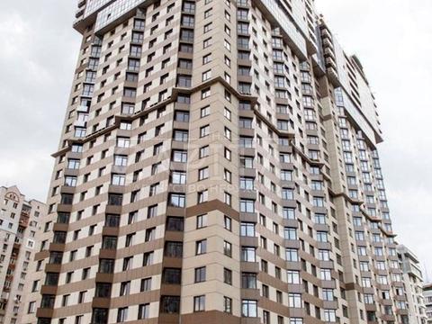 комерційна за адресою Андрія Верхогляда вул. (Михайла Драгомирова), 14-А