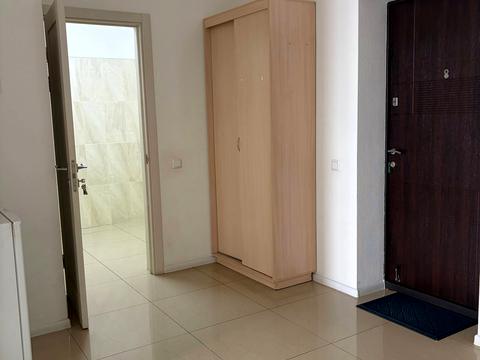 комерційна за адресою Трускавецька вул., 8