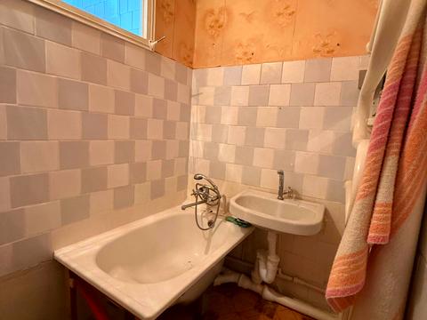 квартира за адресою Новомістенська вул., 33
