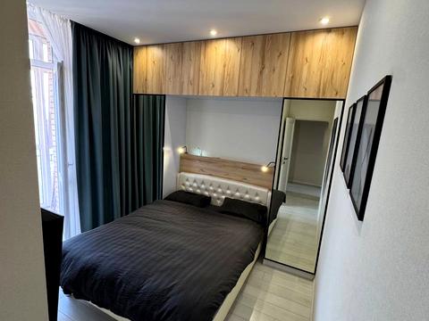 квартира за адресою Аркадійське плато вул. (Гагаринське плато), 9