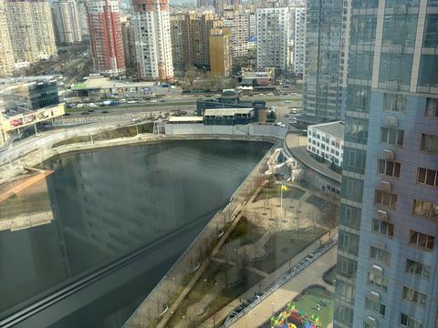 комерційна за адресою Трускавецька вул., 8