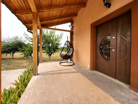 будинок за адресою Нова