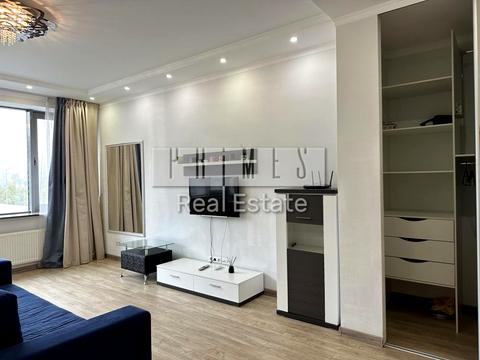 квартира за адресою Трускавецька вул., 8