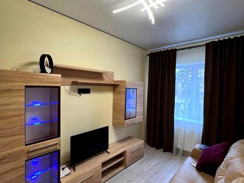 квартира за адресою Київська вул. (107-ї Кременецької Дивізії), 14а