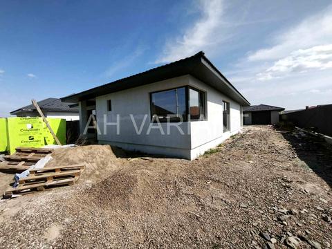 дом по адресу Чеська