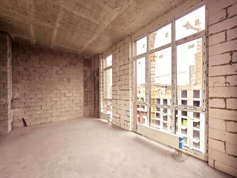квартира за адресою Салютна вул., (Будинок 03701-03705)