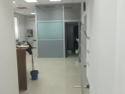 коммерческая по адресу Мостовая ул., 2