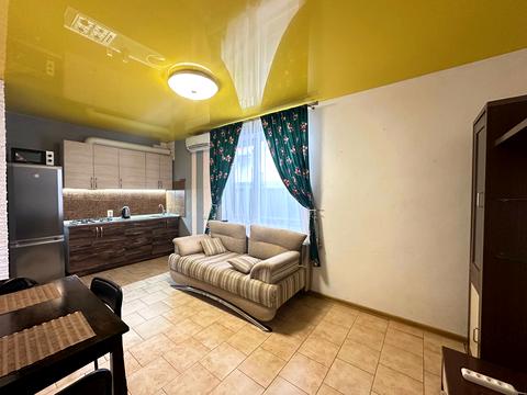 будинок за адресою Независимости