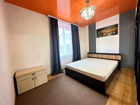 будинок за адресою Независимости