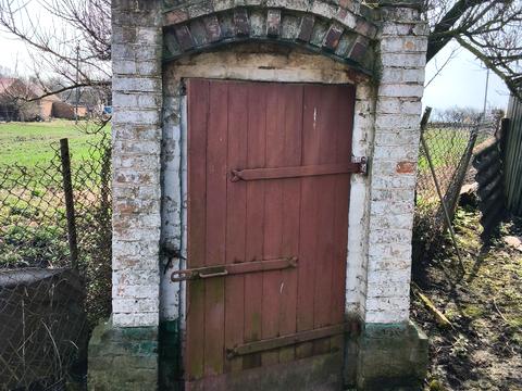 будинок за адресою Шкільна