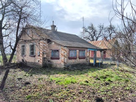 будинок за адресою Шкільна