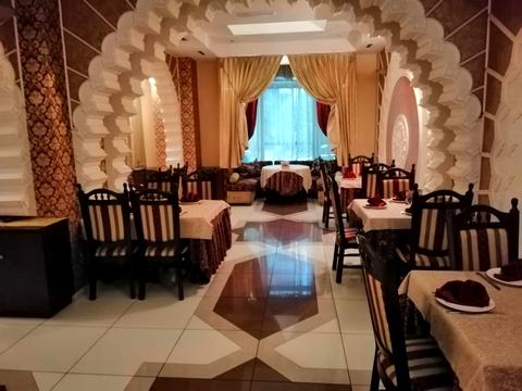 комерційна за адресою Антоновича вул. (Горького), 88