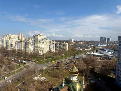 квартира за адресою Академіка Булаховського вул., 5-Б