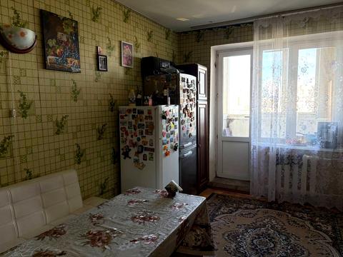 квартира за адресою Академіка Булаховського вул., 5-Б