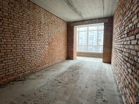 квартира за адресою Героїв Чорнобиля вул., (Будинок 2)