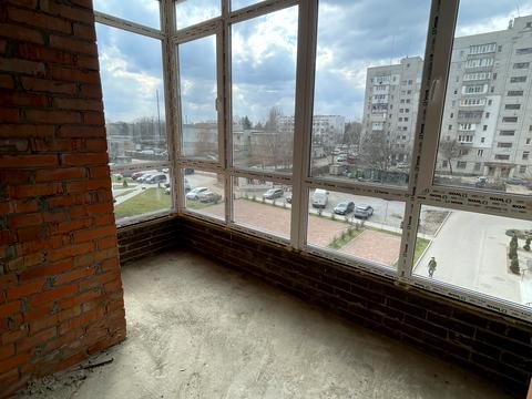 квартира за адресою Героїв Чорнобиля вул., (Будинок 2)