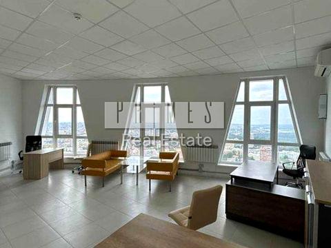 комерційна за адресою Кловський узвіз, 7