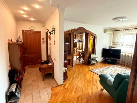 квартира по адресу Набережная Победы ул., 118